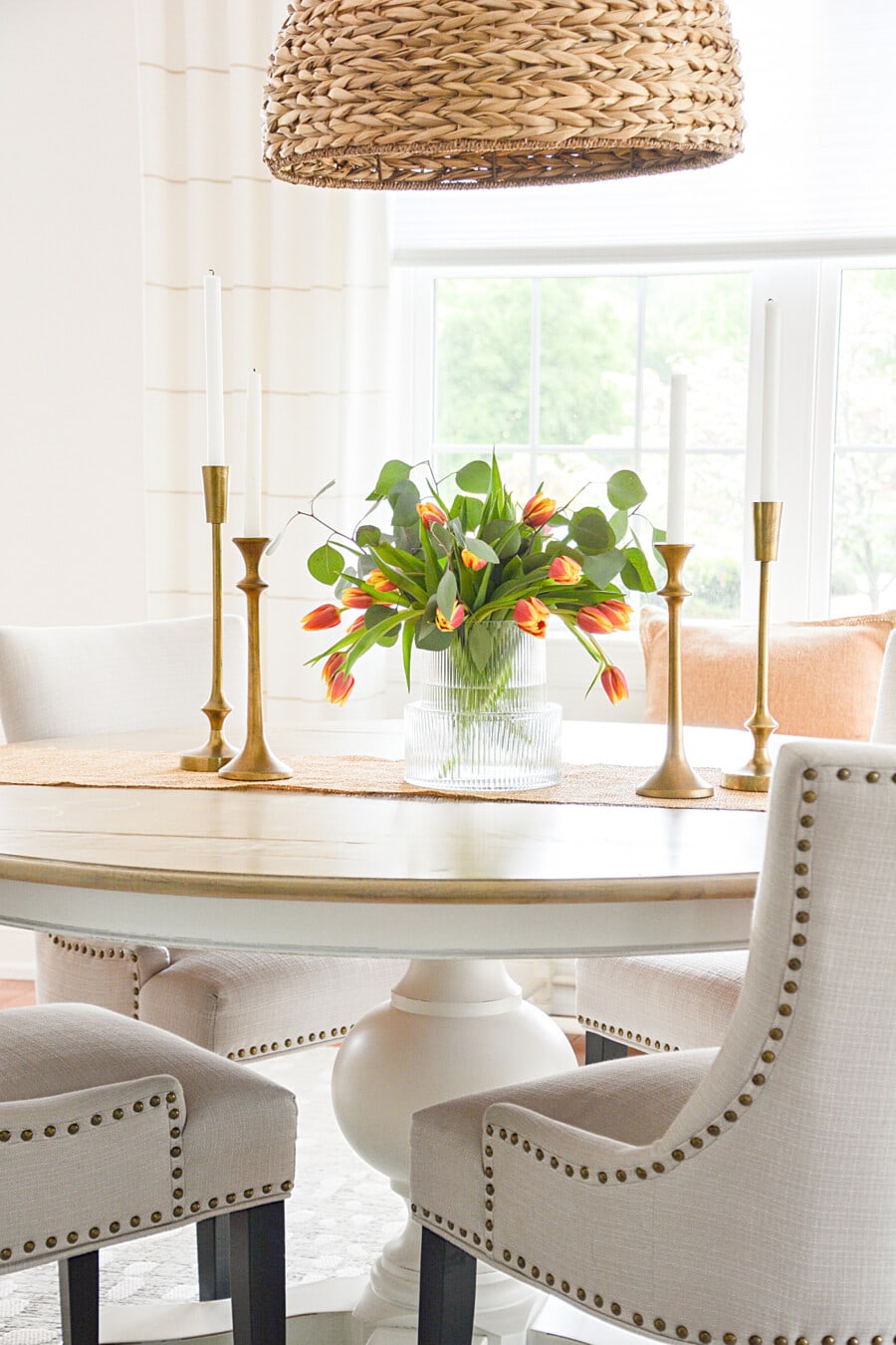 Ideas on decorating small dining room and living room